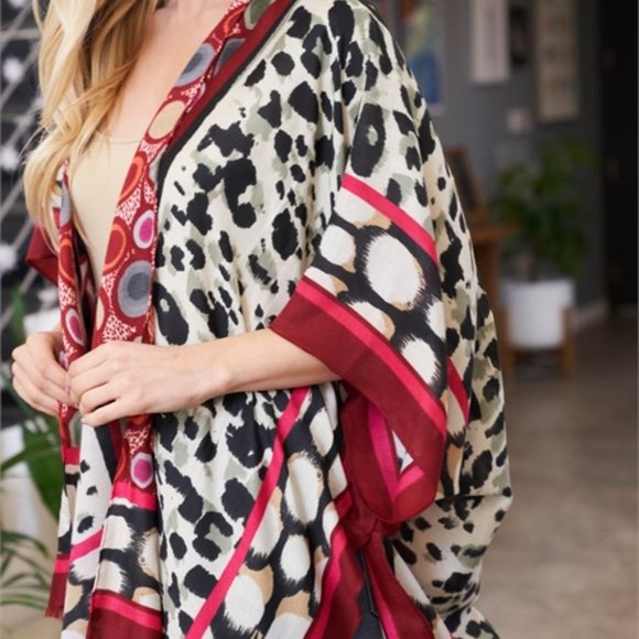BOHO DOLLZ Multi Print kimono - Picture 10 of 10